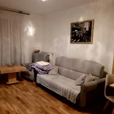 Apartment Apartament Wiatraczna